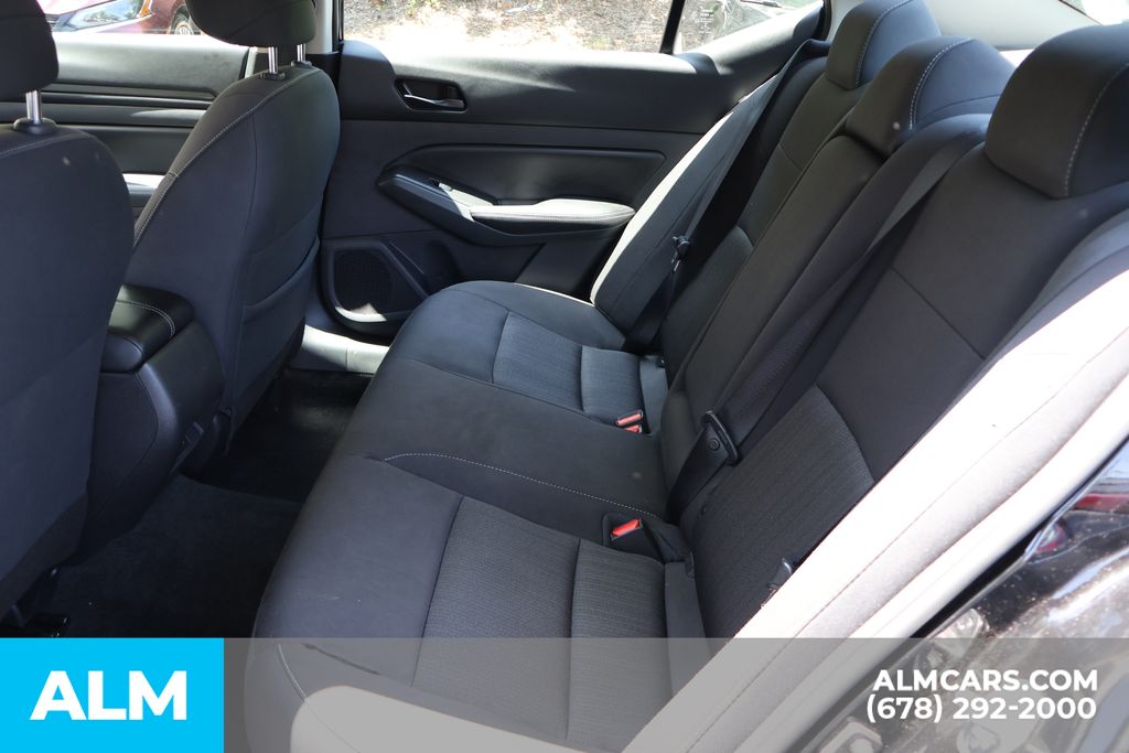 Used 2025 Black Nissan 2.5 SV image 17