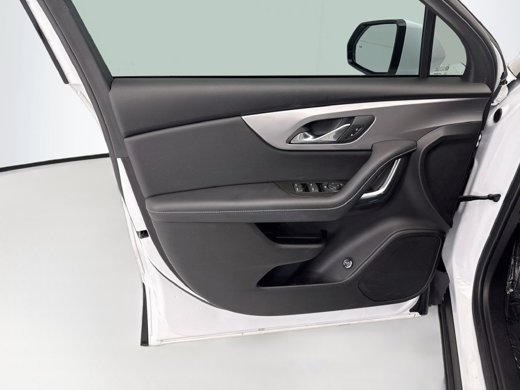 Thumbnail: 2024 Chevrolet Blazer - 22