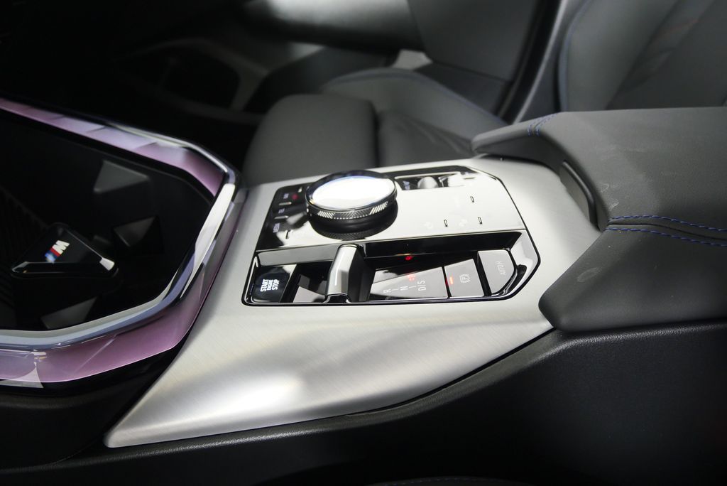 Thumbnail: 2025 BMW X3 - 22