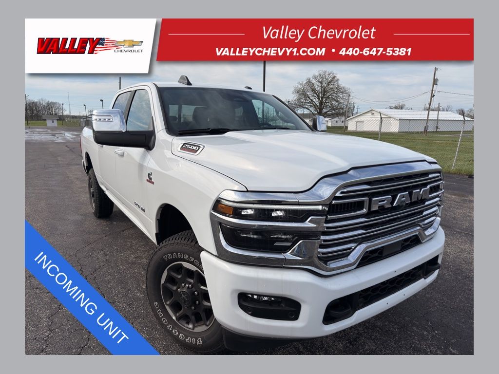 Bright White Clearcoat 2026 RAM 2500 Laramie Crew Cab 4WD Pickup Truck Four-Wheel Drive 8-Speed Automatic