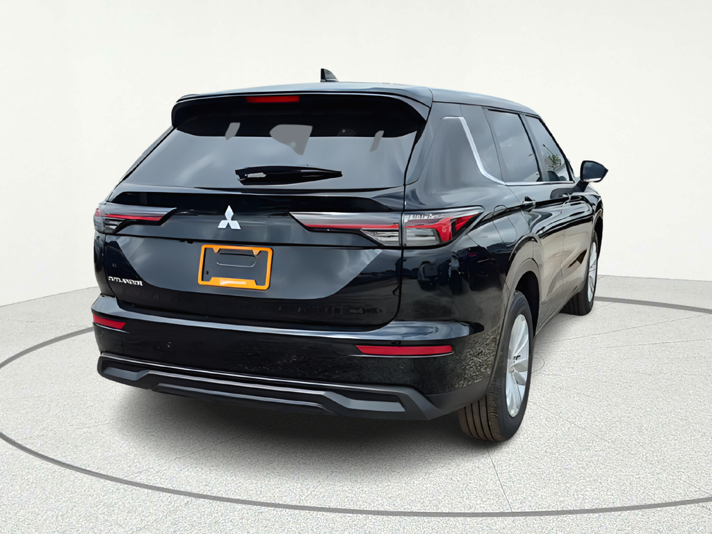 2026 Mitsubishi Outlander ES - 5