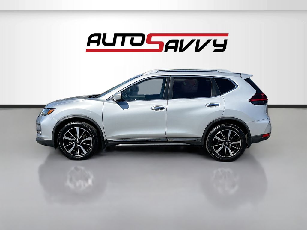 Used 2020 Silver Nissan SL image 4