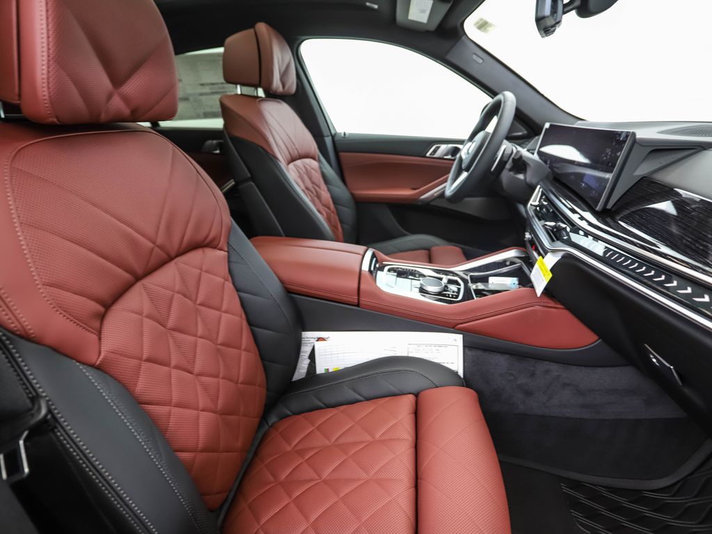 Thumbnail: 2026 BMW X6 - 32