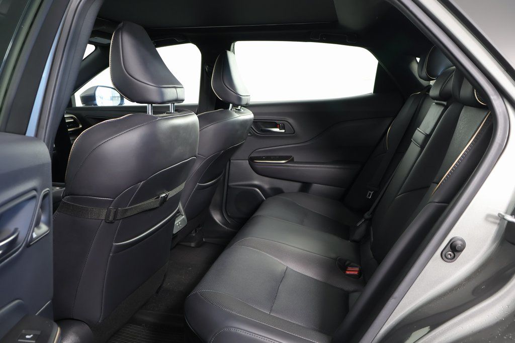 Thumbnail: 2023 Toyota Crown - 11