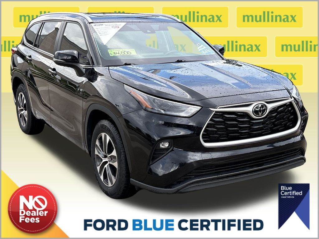 2023 Toyota Highlander XLE