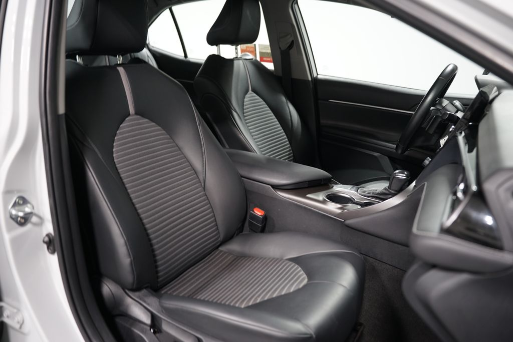 2023 Toyota Camry SE 26