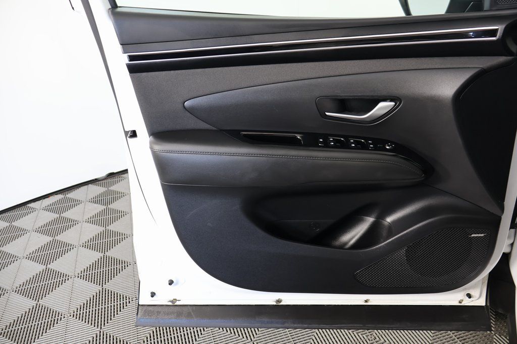 Thumbnail: 2023 Hyundai Santa Cruz - 12