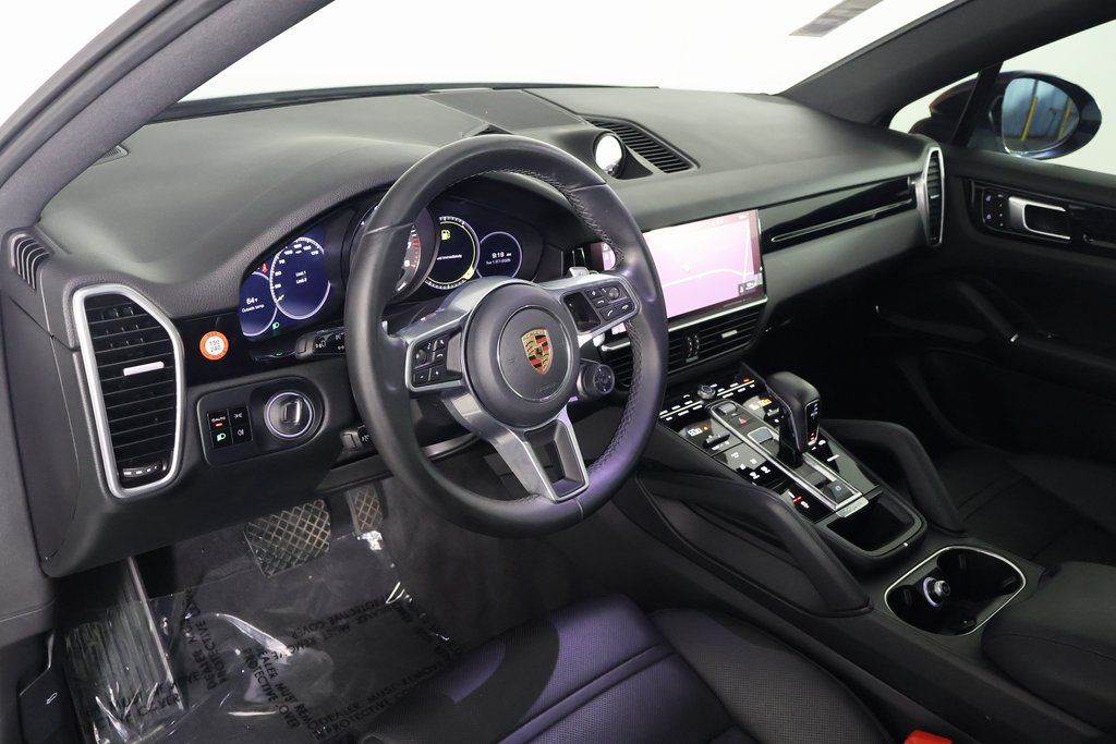 Thumbnail: 2020 Porsche  - 7