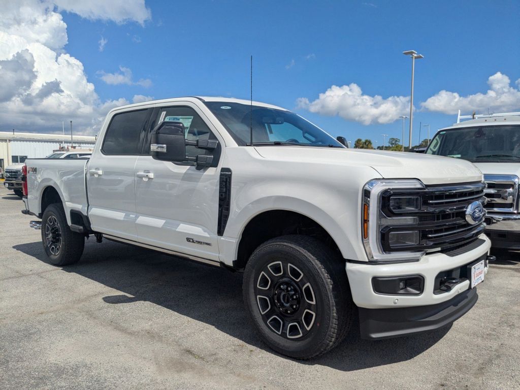 2026 Ford Super Duty F-250 SRW Platinum