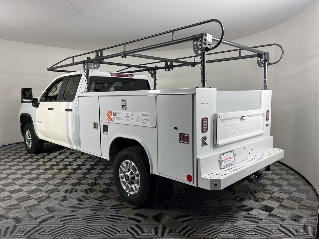 Thumbnail: 2025 Chevrolet Silverado 2500 - 3