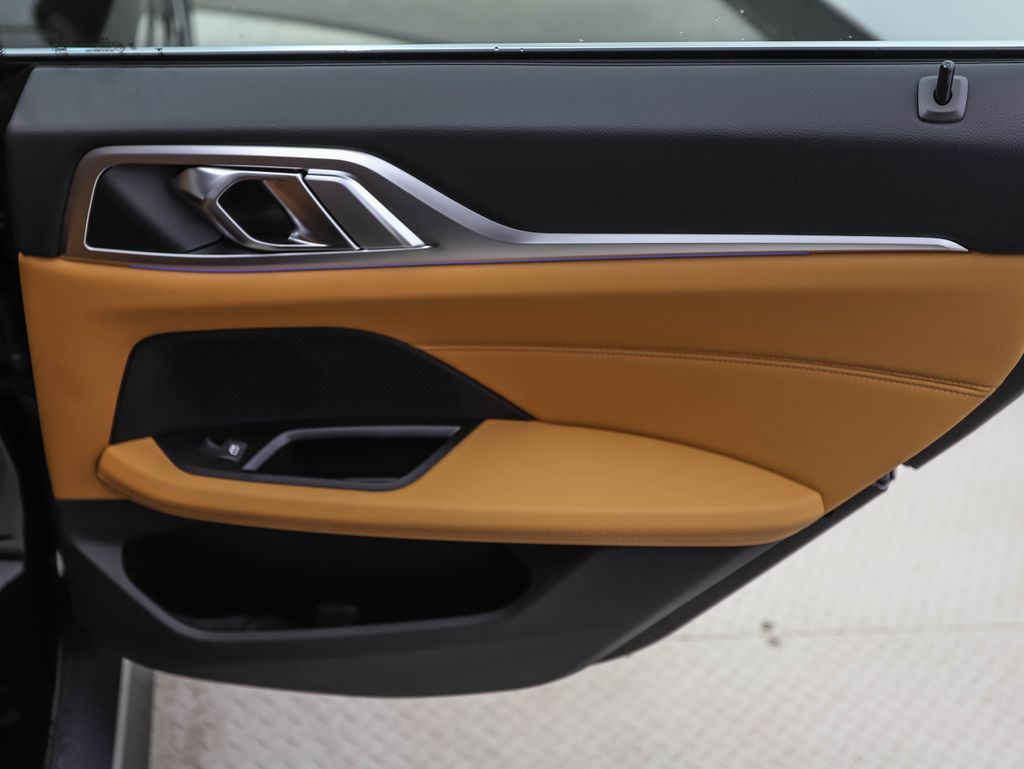 2025 BMW i4 xDrive40 24
