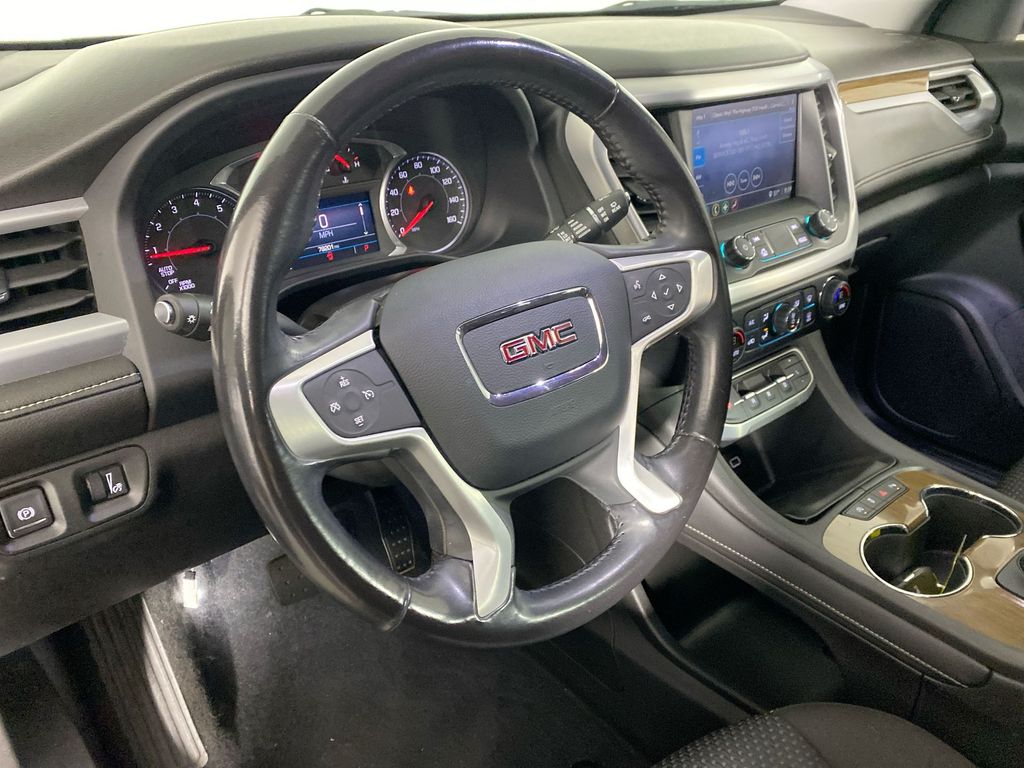 2020 GMC Acadia SLE 10