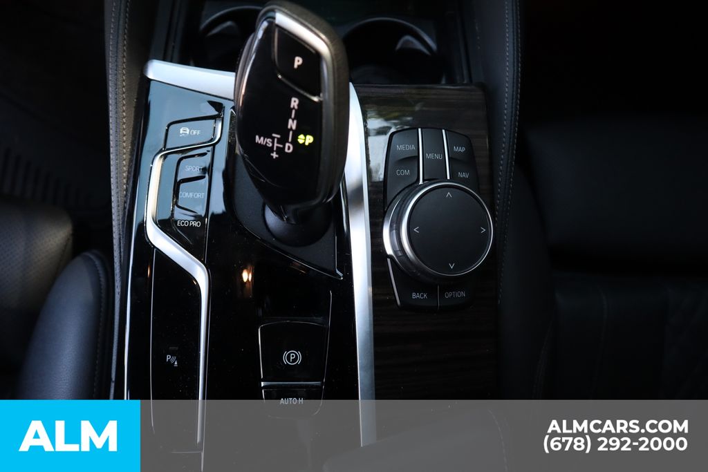Used 2023 Black BMW 540i image 31