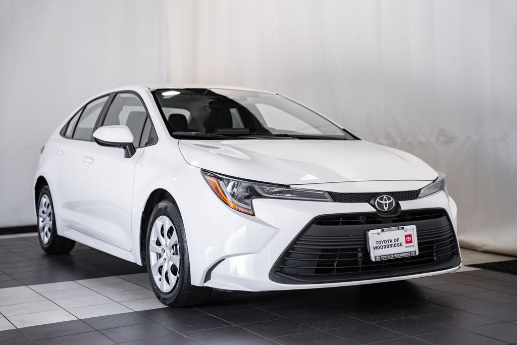 2024 Toyota Corolla LE FWD