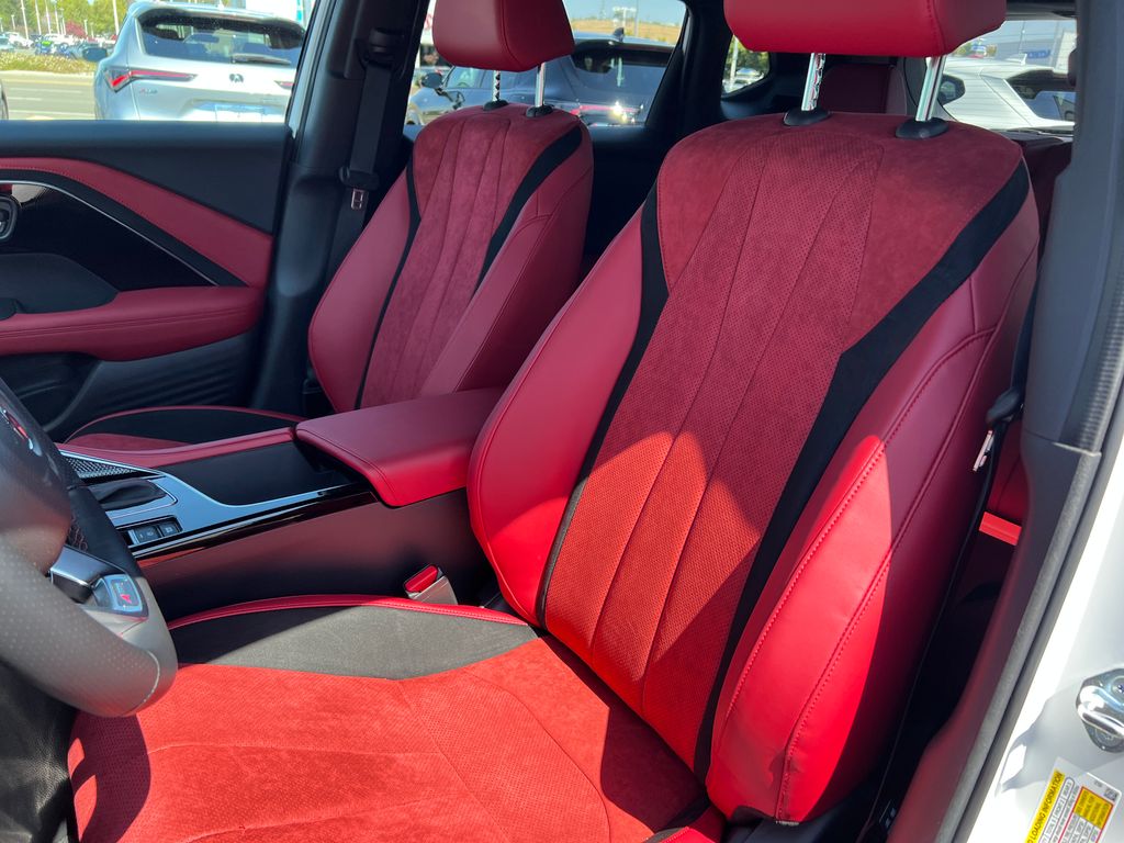 Thumbnail: 2025 Acura ADX - 15