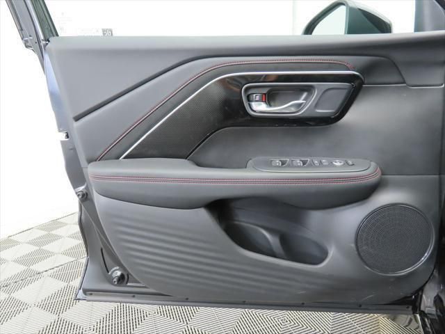 Thumbnail: 2025 Acura ADX - 21