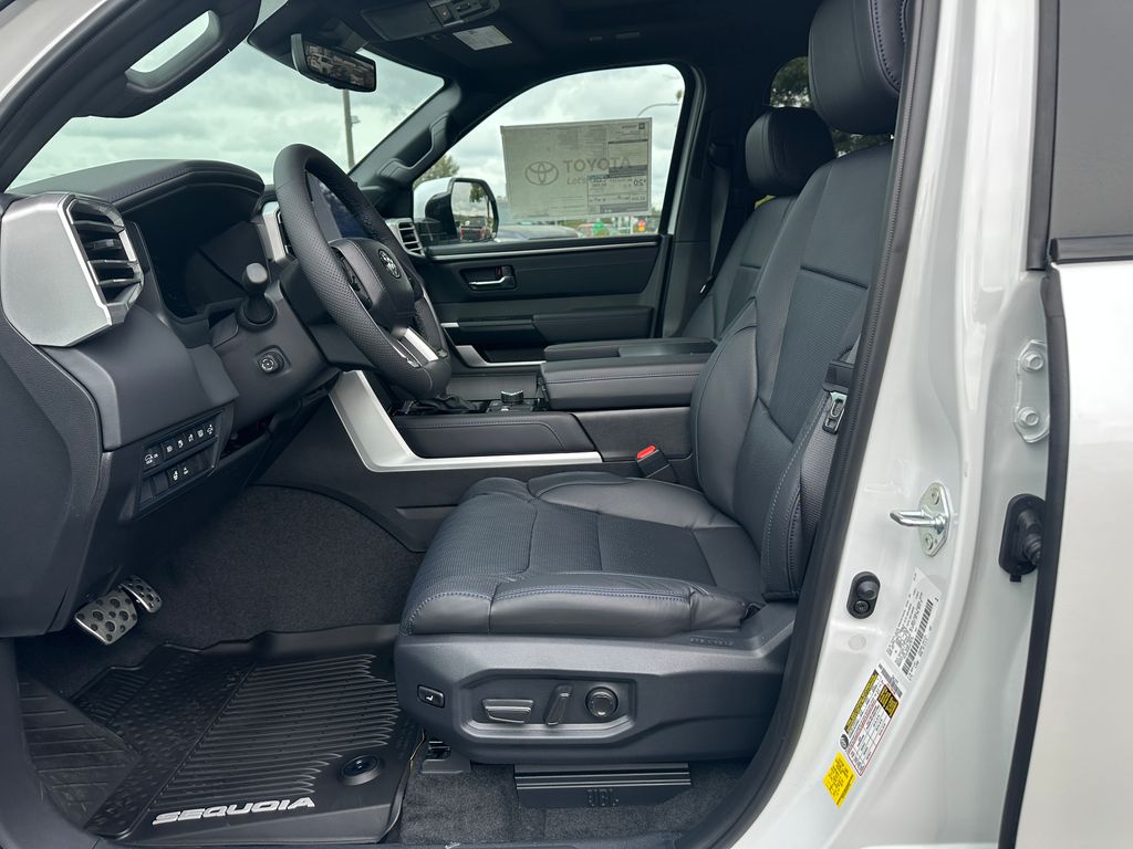 2025 Toyota Sequoia Platinum