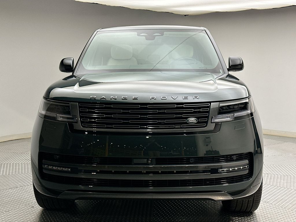Thumbnail: 2025 Land Rover Range Rover - 16