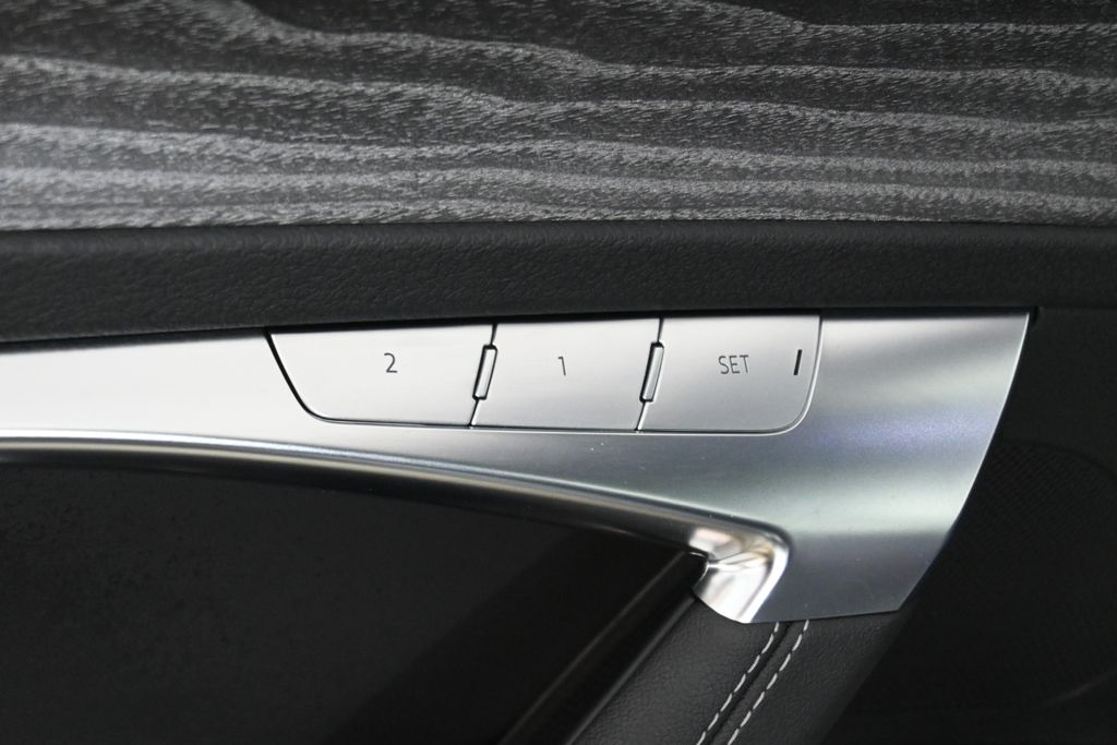 Thumbnail: 2025 Audi A6 - 29