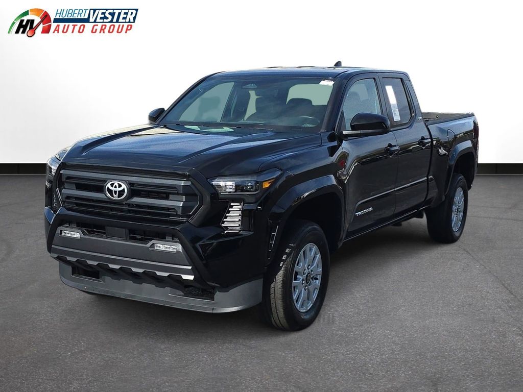 2025 Toyota Tacoma SR5 4x4 Double Cab photo 2