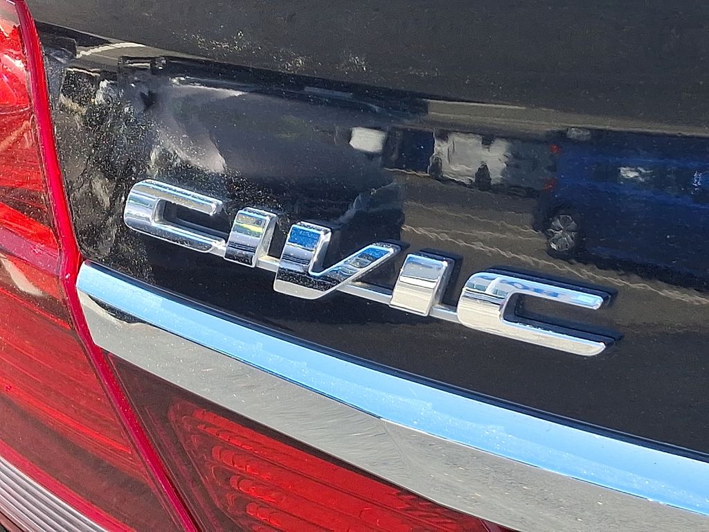 2013 Honda Civic EX-L 31