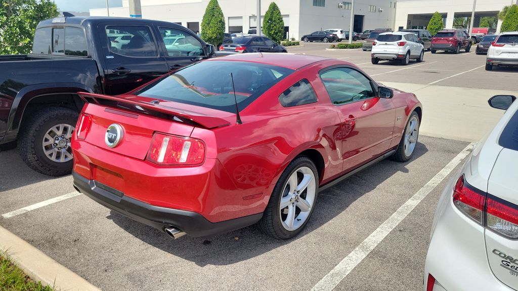 Used 2010 Red Ford GT Premium image 3