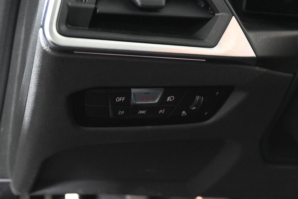 Thumbnail: 2024 BMW M2 - 28