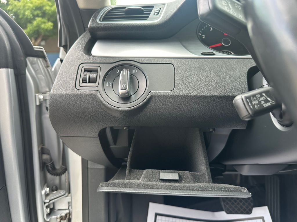 2014 Volkswagen CC 2.0T R-Line