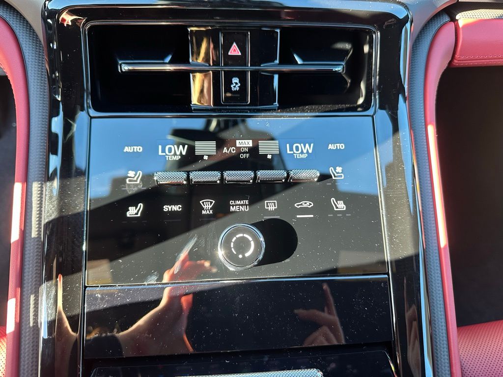 Thumbnail: 2026 Porsche Panamera - 24