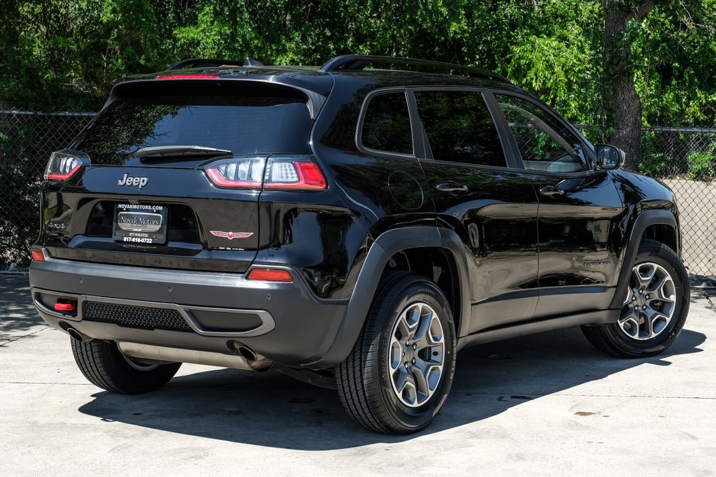 used 2022 Jeep Cherokee car, priced at $25,800