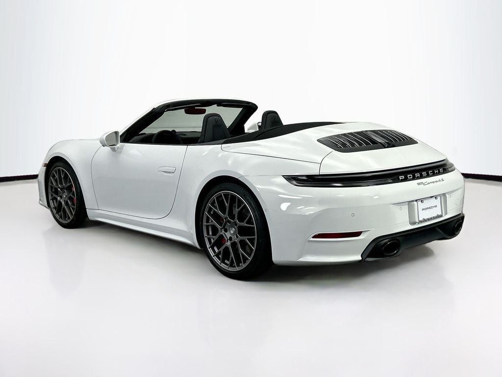 Thumbnail: 2026 Porsche 911 - 3