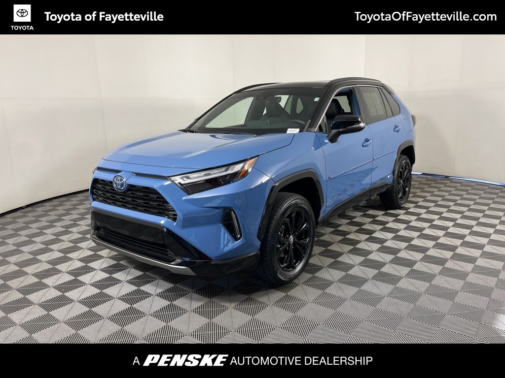 Thumbnail: 2022 Toyota RAV4 - 1