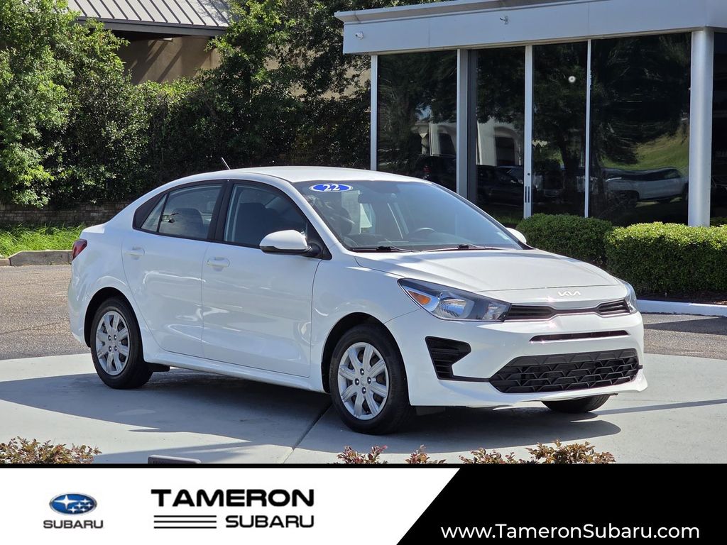 Clear White 2022 Kia Rio Sedan Front-Wheel Drive Continuously Variable Transmission