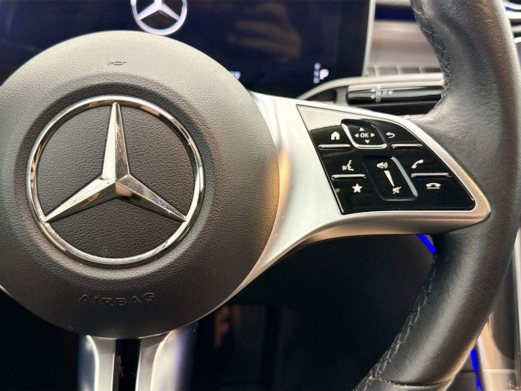 Thumbnail: 2023 Mercedes-Benz C-Class - 12