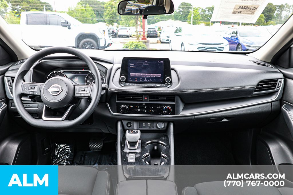 Used 2024 White Nissan S image 29