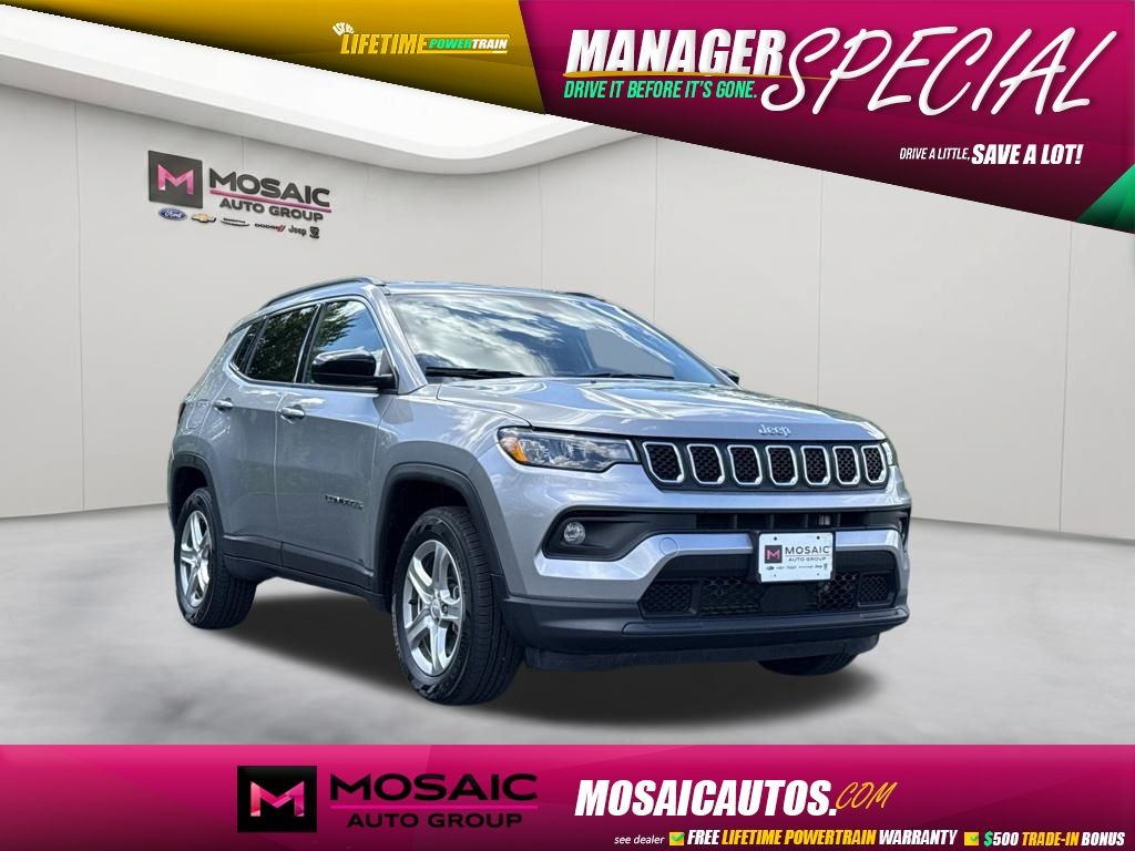 Silver Zynith Metallic Clearcoat 2024 Jeep Compass SUV / Crossover Four-Wheel Drive 8-Speed Automatic
