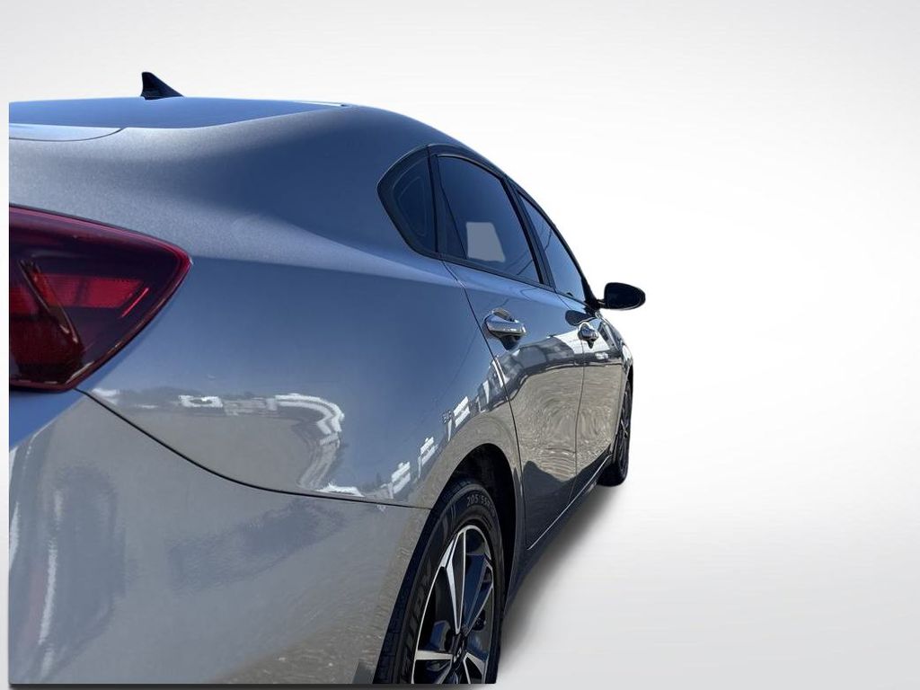 2023 Steel Gray Kia Forte LXS FWD Sedan