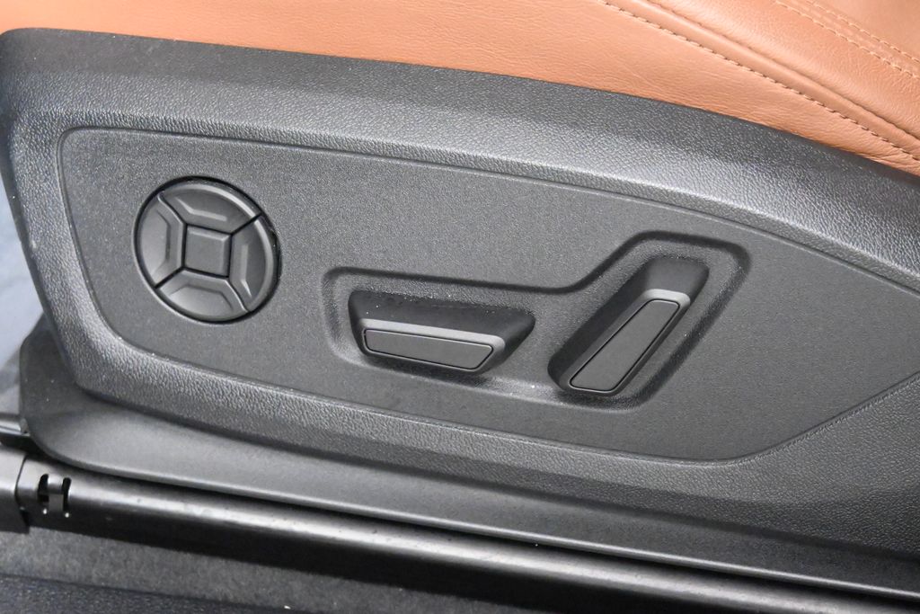 Thumbnail: 2025 Audi Q3 - 29