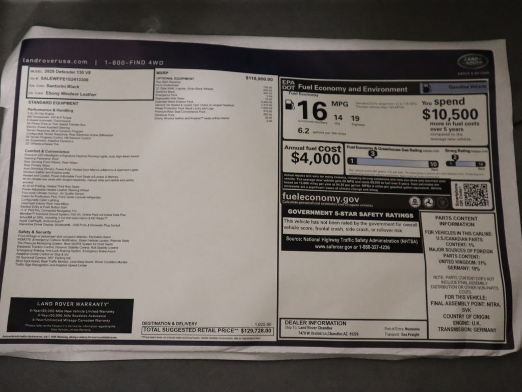 Thumbnail: 2025 Land Rover Defender - 8