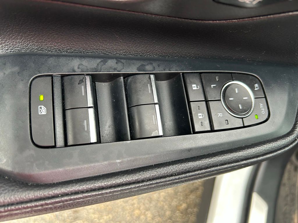 Thumbnail: 2024 Toyota Grand Highlander - 18