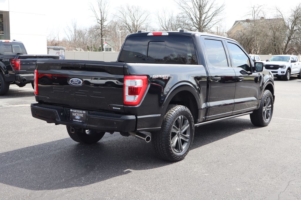 View vehicle photo 3