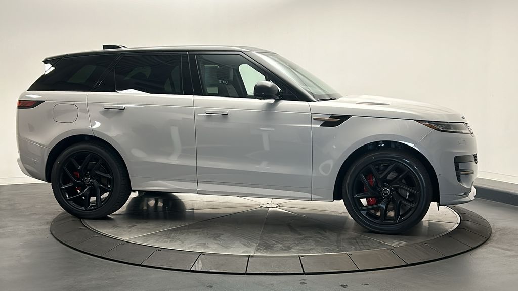 2025 Land Rover Range Rover Sport Dynamic 6