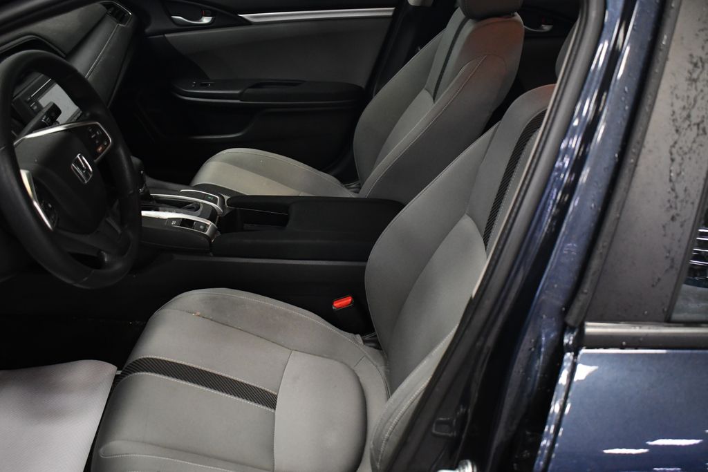 Thumbnail: 2016 Honda Civic - 6