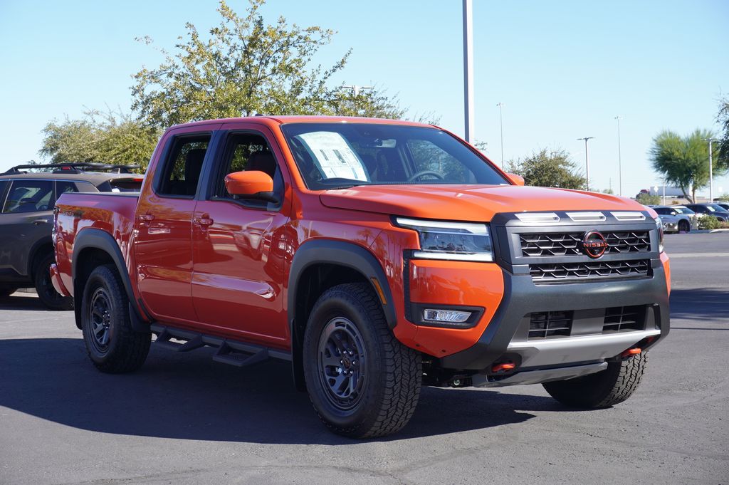 2025 Nissan Frontier PRO-4X 4