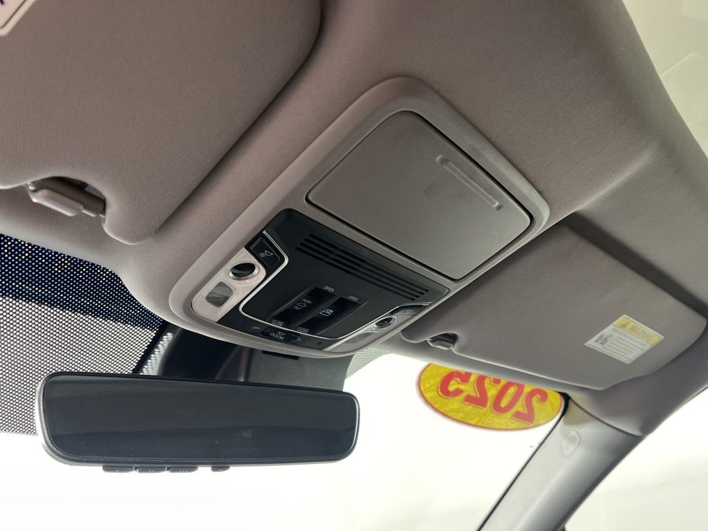 Thumbnail: 2025 Honda Ridgeline - 27