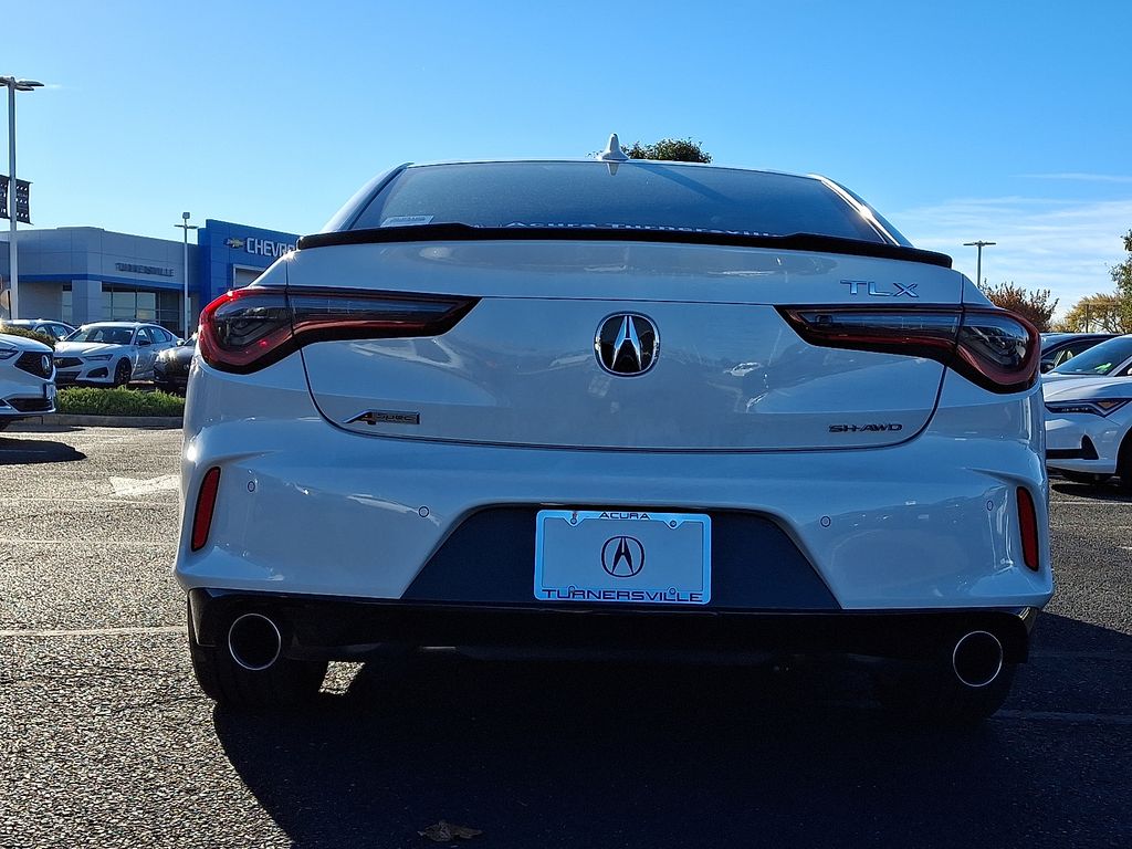 Thumbnail: 2025 Acura TLX - 5