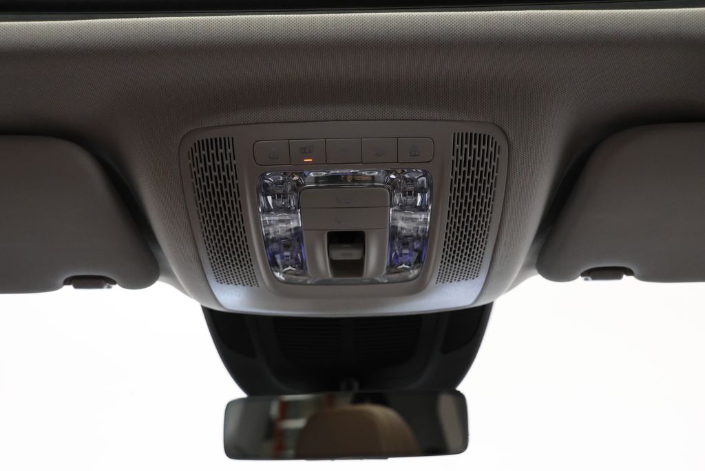 Thumbnail: 2026 Mercedes-Benz GLE - 16