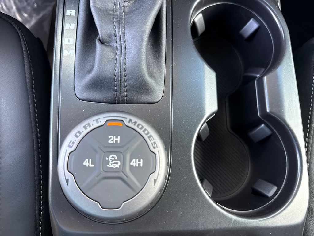 New 2026 Gray Ford Outer Banks image 32