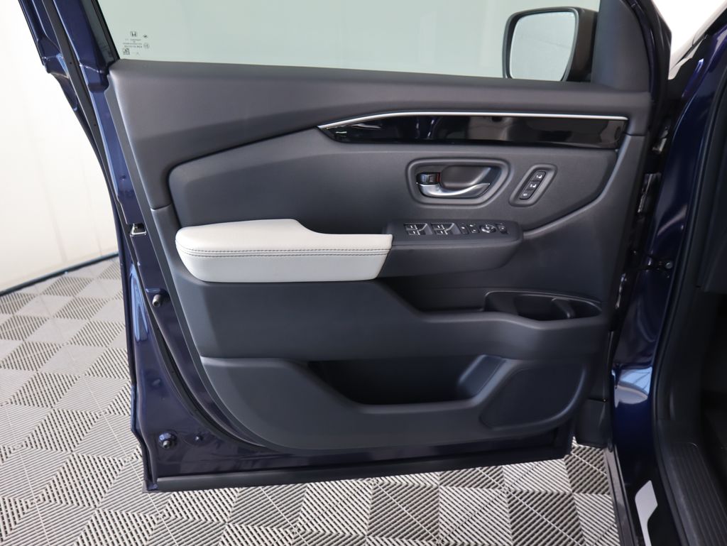 Thumbnail: 2026 Honda Passport - 25