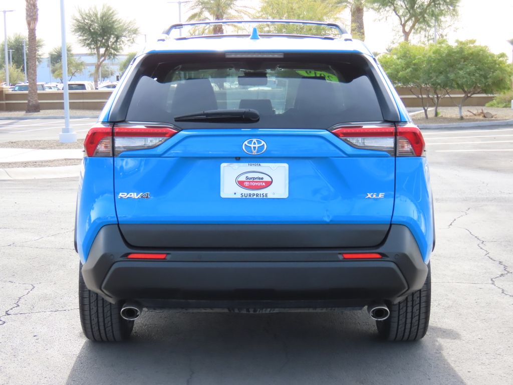 2019 Toyota RAV4 XLE Premium 6